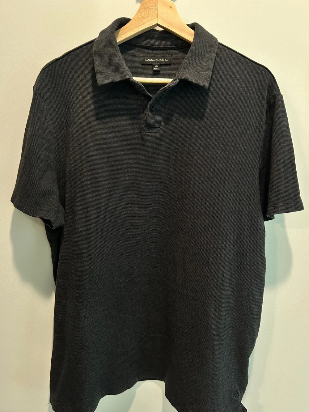 Banana Republic Men’s XXL Dark Charcoal Textured Polo Shirt
